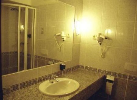 Gottwald Hotel Tatabanya Ruang foto